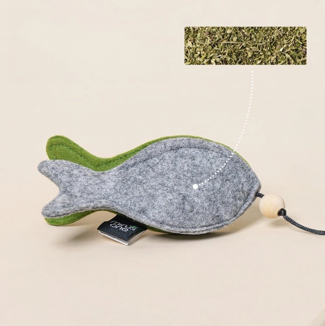 Log Felt Cat Teaser